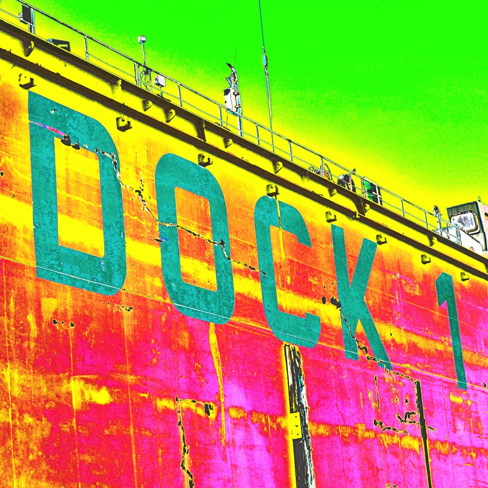 Motiv Dock 1 Pink