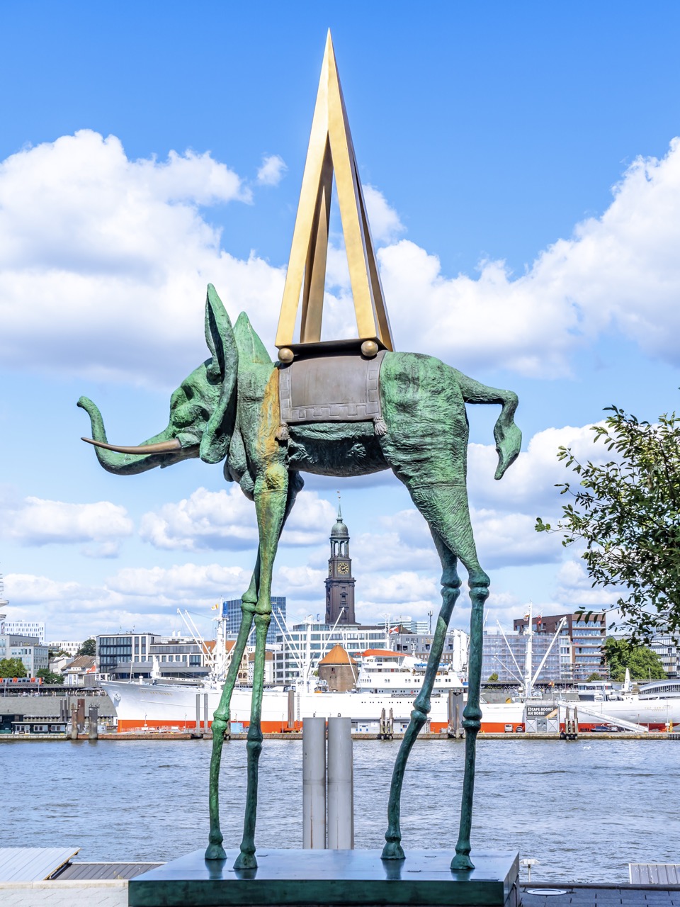 Hamburg Hafen Motive Bild Bilder Foto Fotos Michel König der Löwen